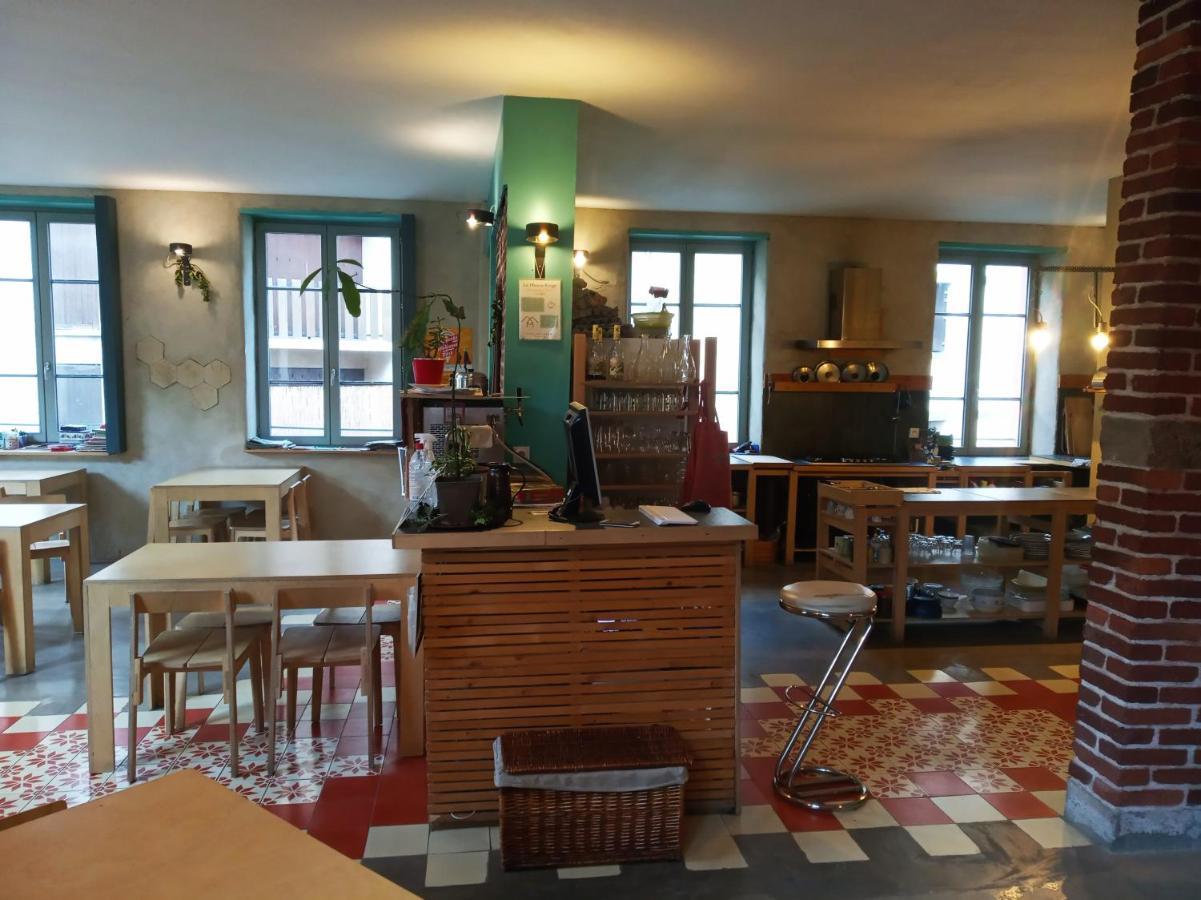 La Maison Rouge - Backpacker Hostel Σαιντ-Ετιέν Εξωτερικό φωτογραφία
